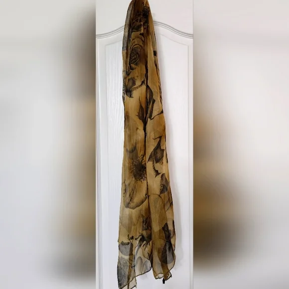 OLIVEEN Rose and Black  Fashion Scarf - Picture 2 of 2